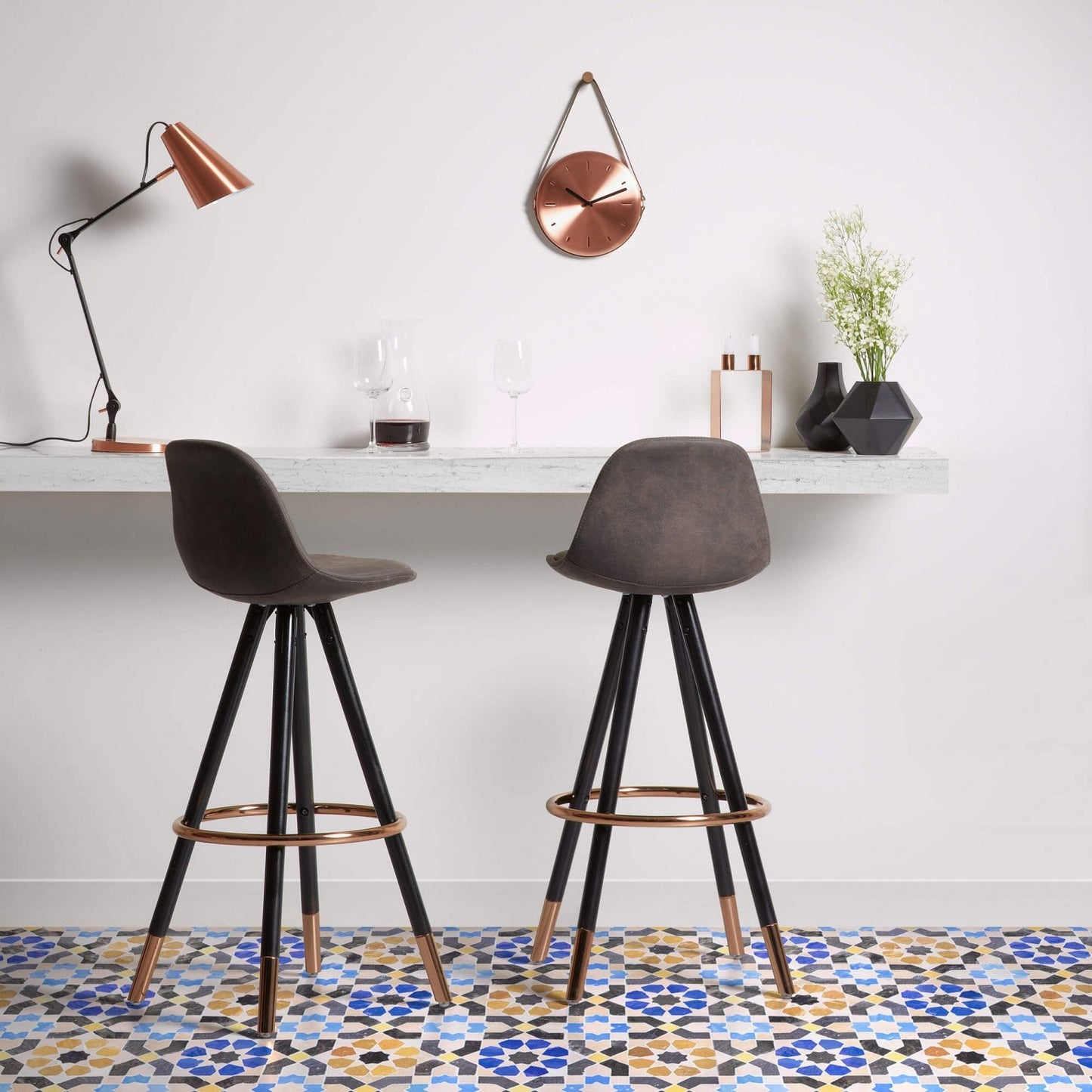 LAMPARA DE MESA AMBIT